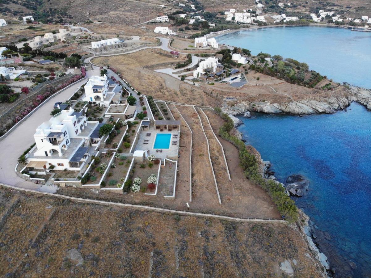 Agios Romanos En Ploアパートホテル エクステリア 写真