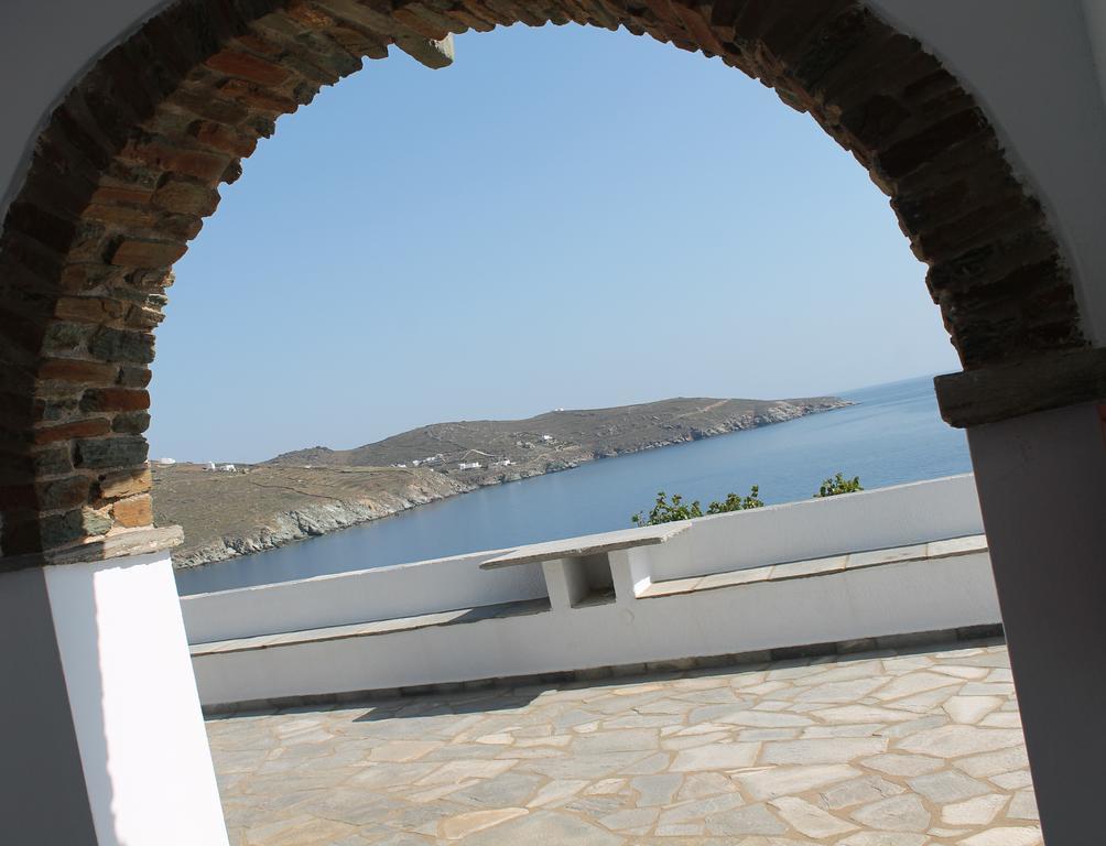 Agios Romanos En Ploアパートホテル エクステリア 写真