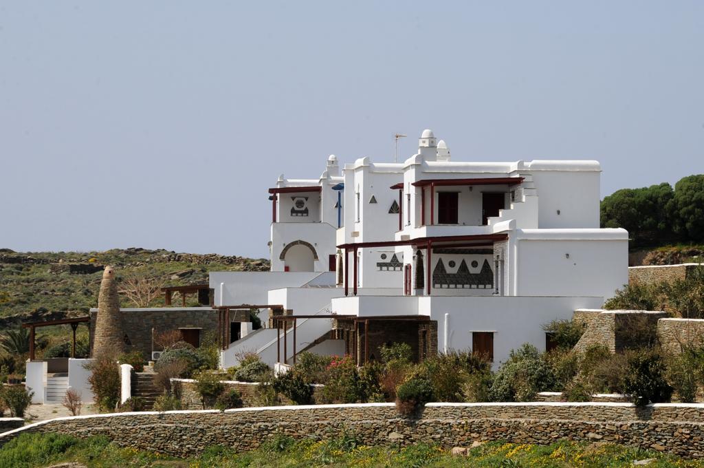 Agios Romanos En Ploアパートホテル エクステリア 写真